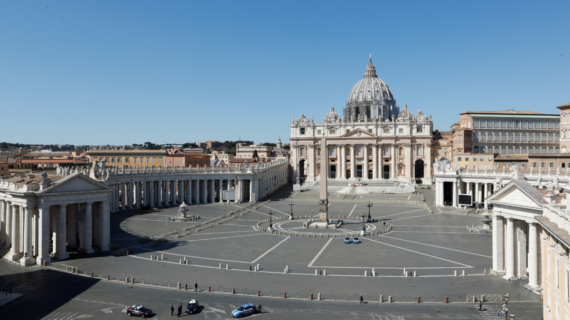 Vaticano suaviza discurso sobre armazenamento de cinzas dos mortos